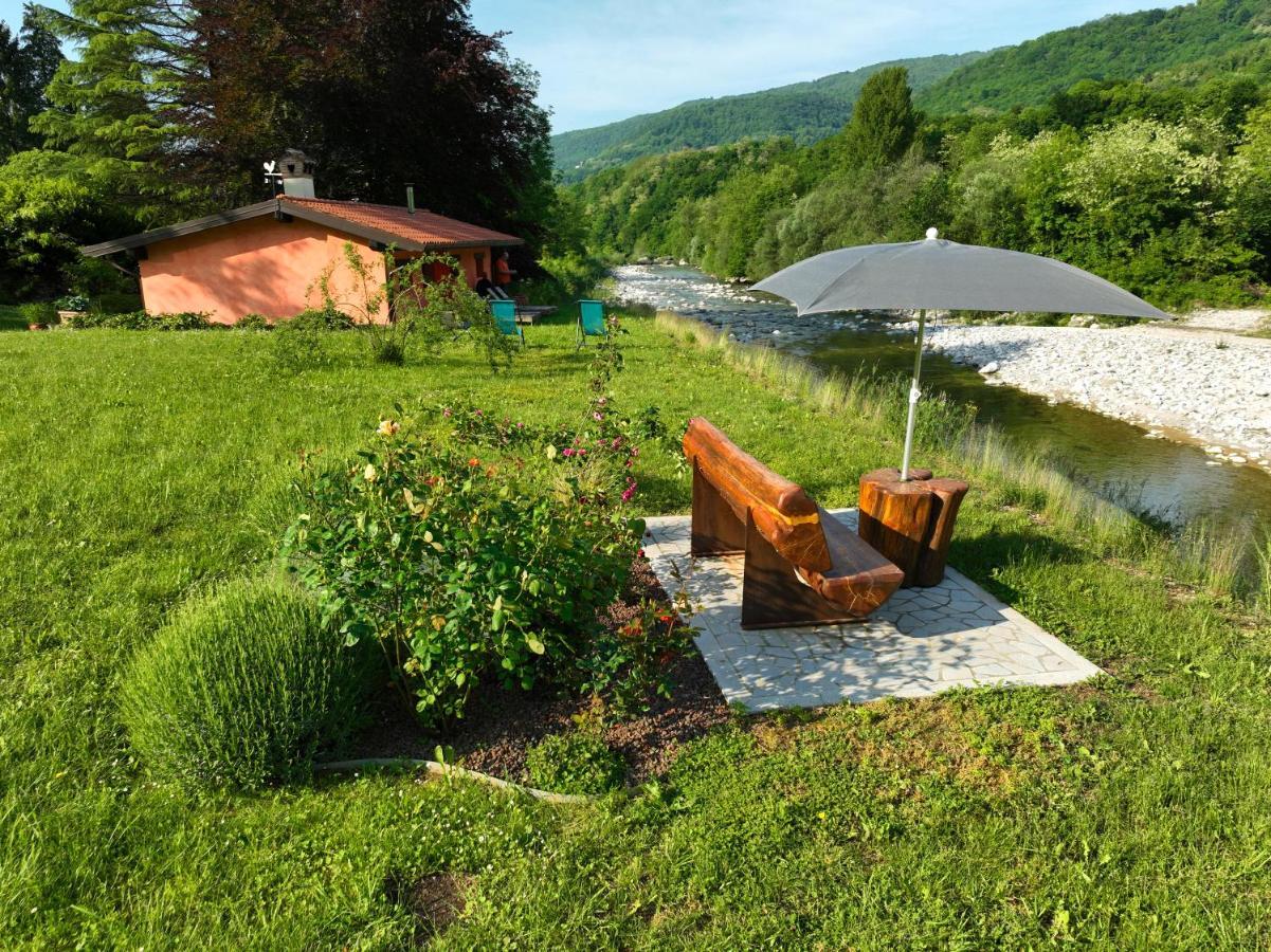 Pikes Villa Pulfero Exterior photo